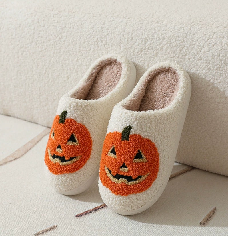 Jack-O'-Lantern Slippers – Cream