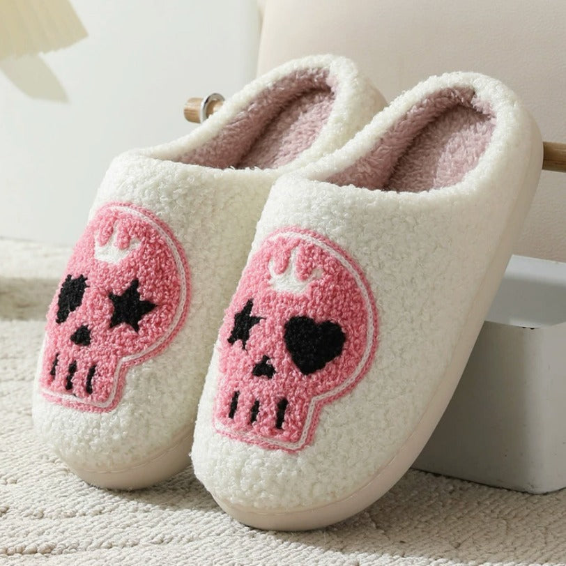 Crowned Skull Slippers – Cream